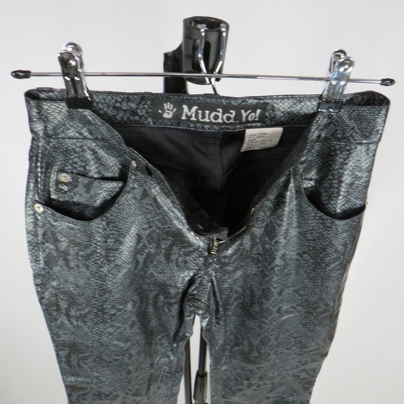 Mudd Snakeskin Faux Leather Pants - Picture 2 of 11